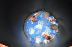 Hole-in-the-World2