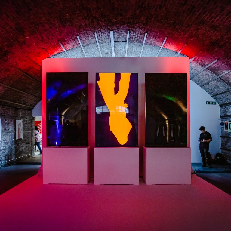 3 x 95 Screen hire for product launch