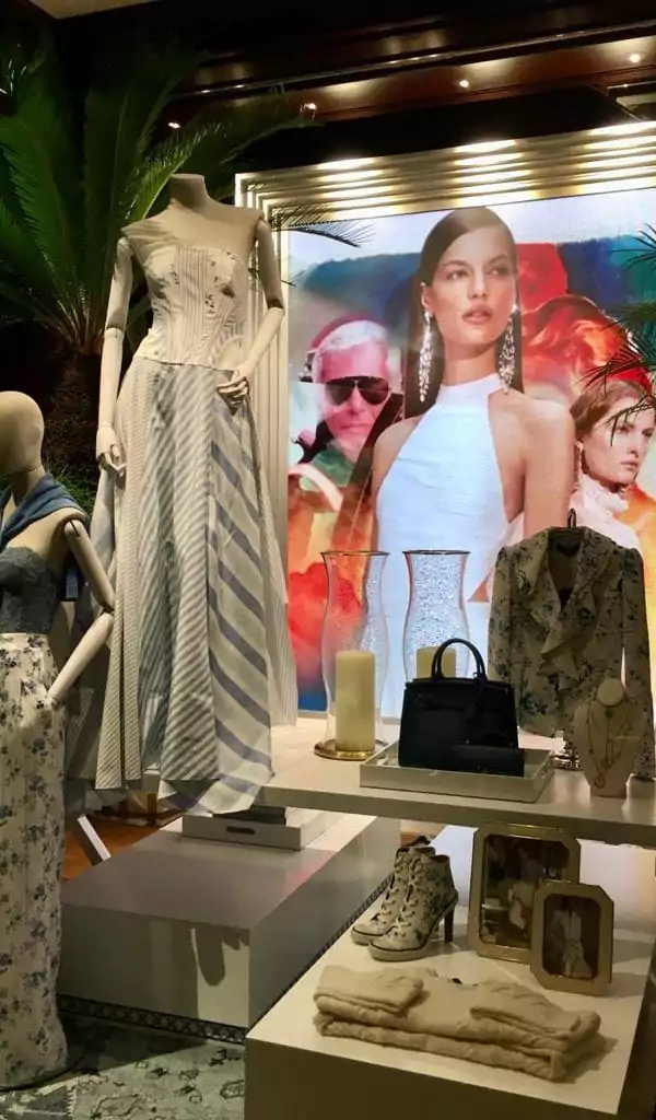 Ralph Lauren Window Display High Bright