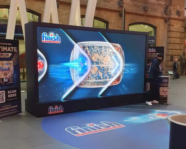 LED Screen At Kings Cross For Finish