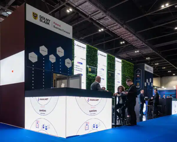 LED Supply For London Tech Show Mar25 22